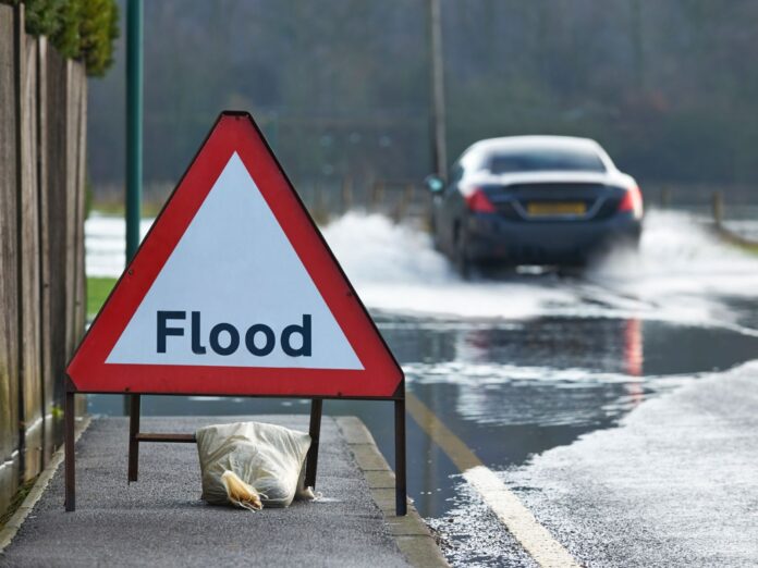 What to consider when buying a home in a flood risk area | Adrian Flux