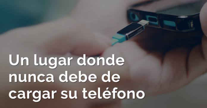 Un lugar donde nunca debe de cargar su telefono