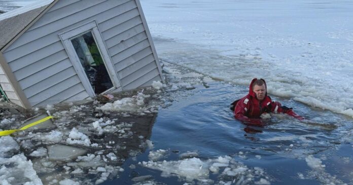 "The fish will wait": recovery service warns of fishing on early ice